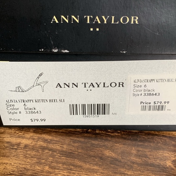ANN TAYLOR ALIVIA STRAPPY KITTEN HEELS - Picture 7 of 7